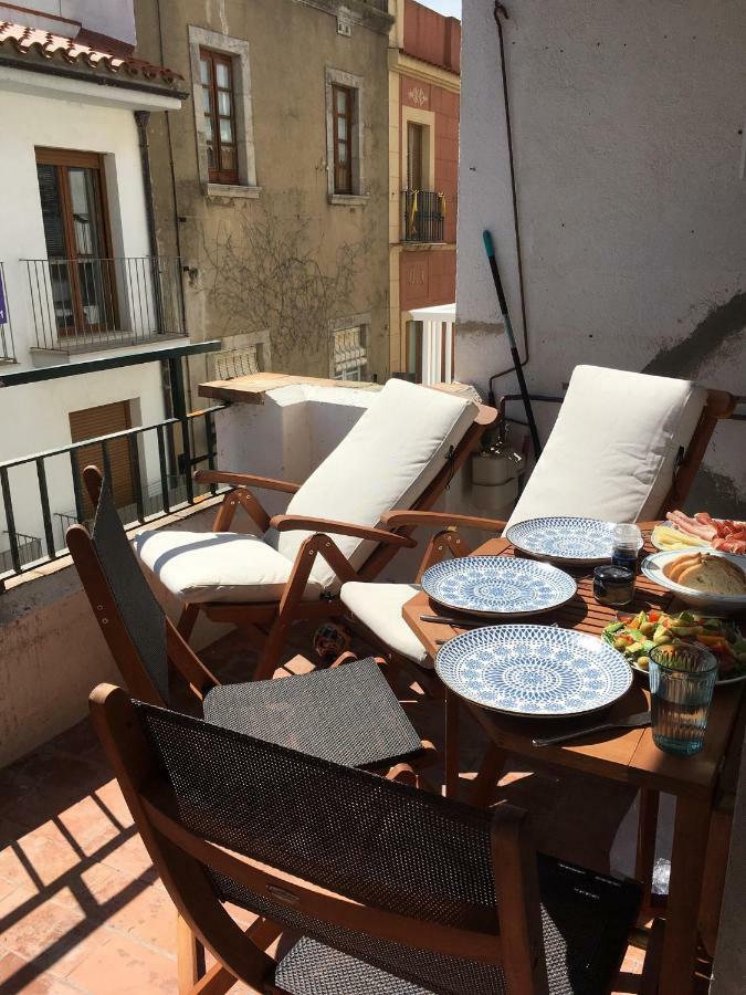 2 Bedroom Apartment In The Old Town, Close To The Beach L' Escala Exterior foto