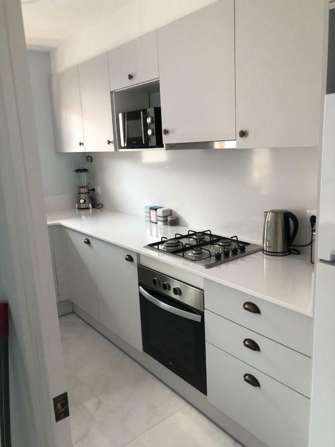 2 Bedroom Apartment In The Old Town, Close To The Beach L' Escala Exterior foto