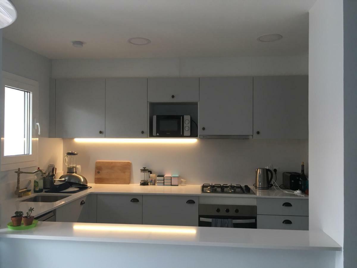 2 Bedroom Apartment In The Old Town, Close To The Beach L' Escala Exterior foto